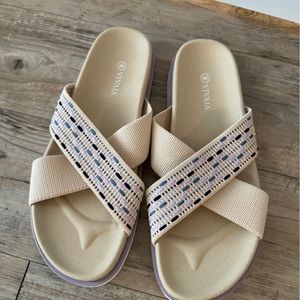 Brand New: Vivaia Criss Cross Strap Slides